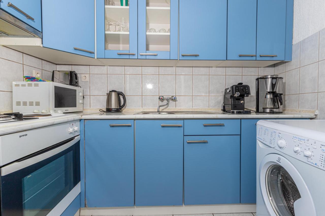 Apartmani Gabrijela Crikvenica Exterior foto