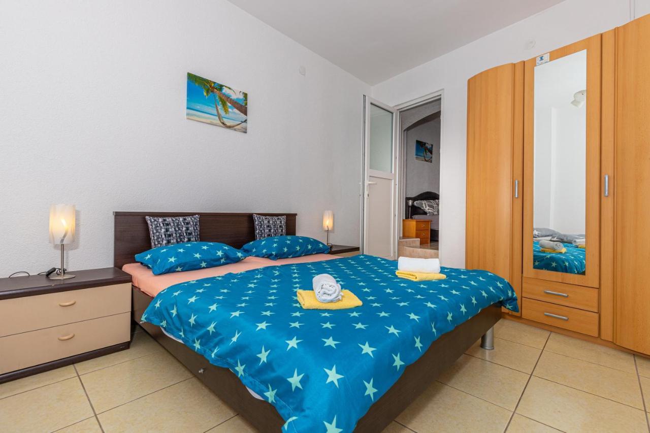 Apartmani Gabrijela Crikvenica Exterior foto